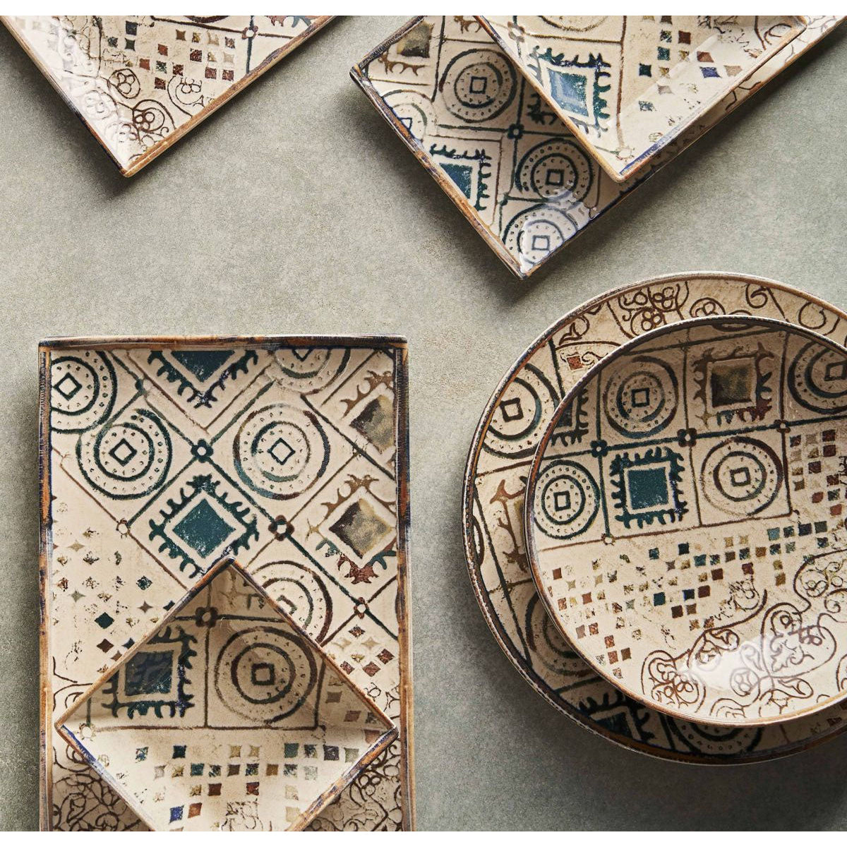 Creta 32.5cm dinner plates under plates Stoneware