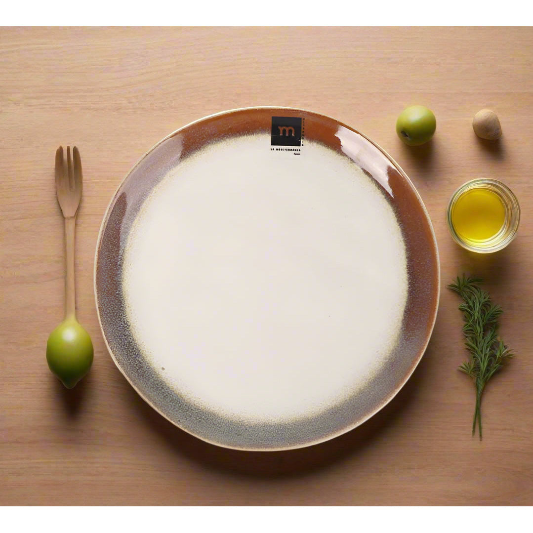 Round cream-colored dessert plate with a brown rim, irregular shape, 20cm stoneware Fustam