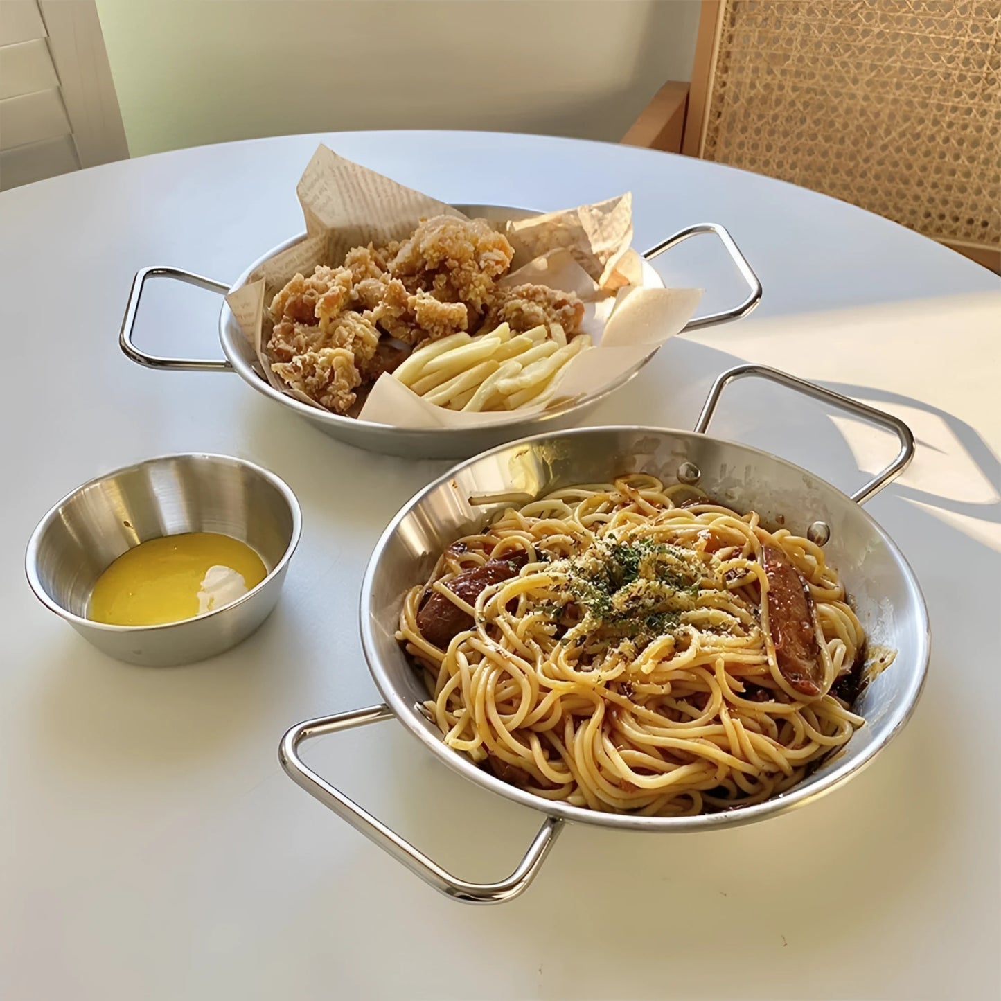 Stainless steel 21cm My Bar pasta bowl with handles, spaghetti and meatballs