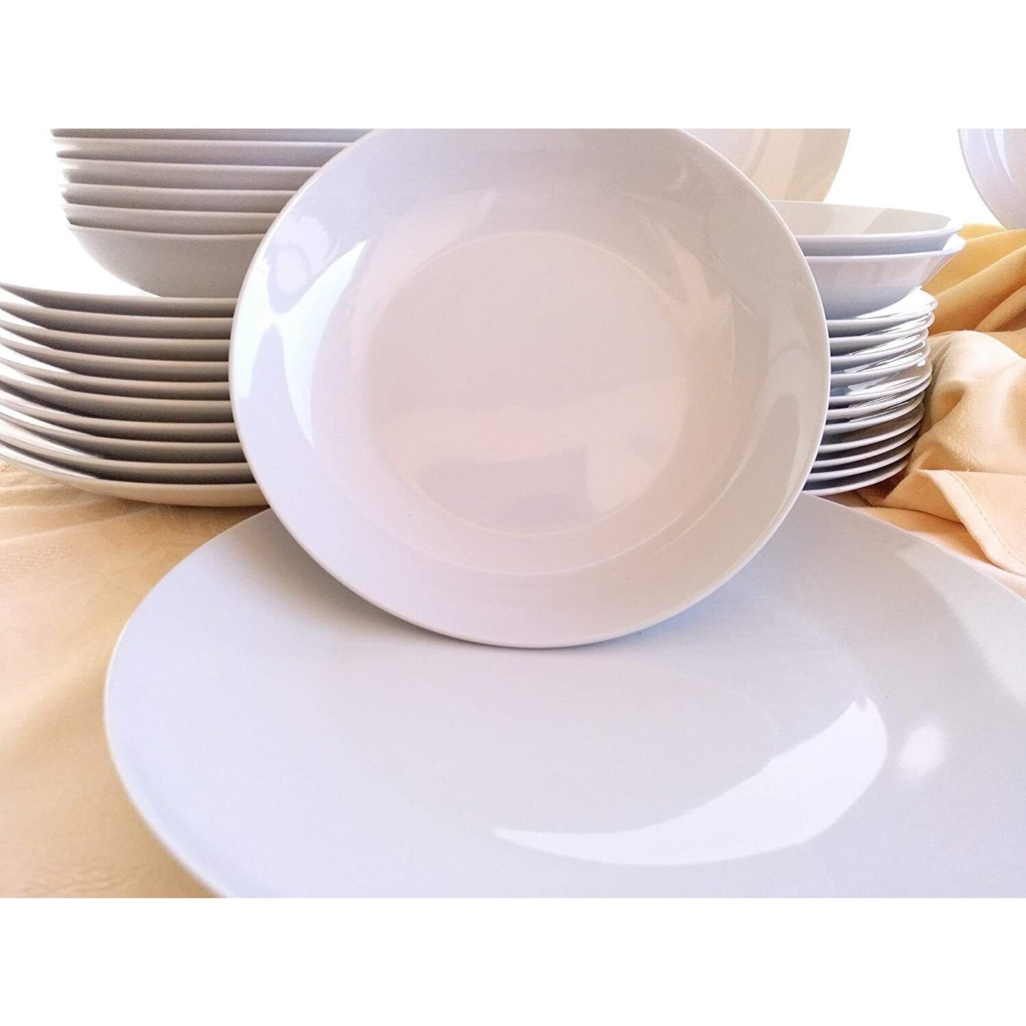 White porcelain soup dinner plates salad pasta bowls 21cm Everday Line