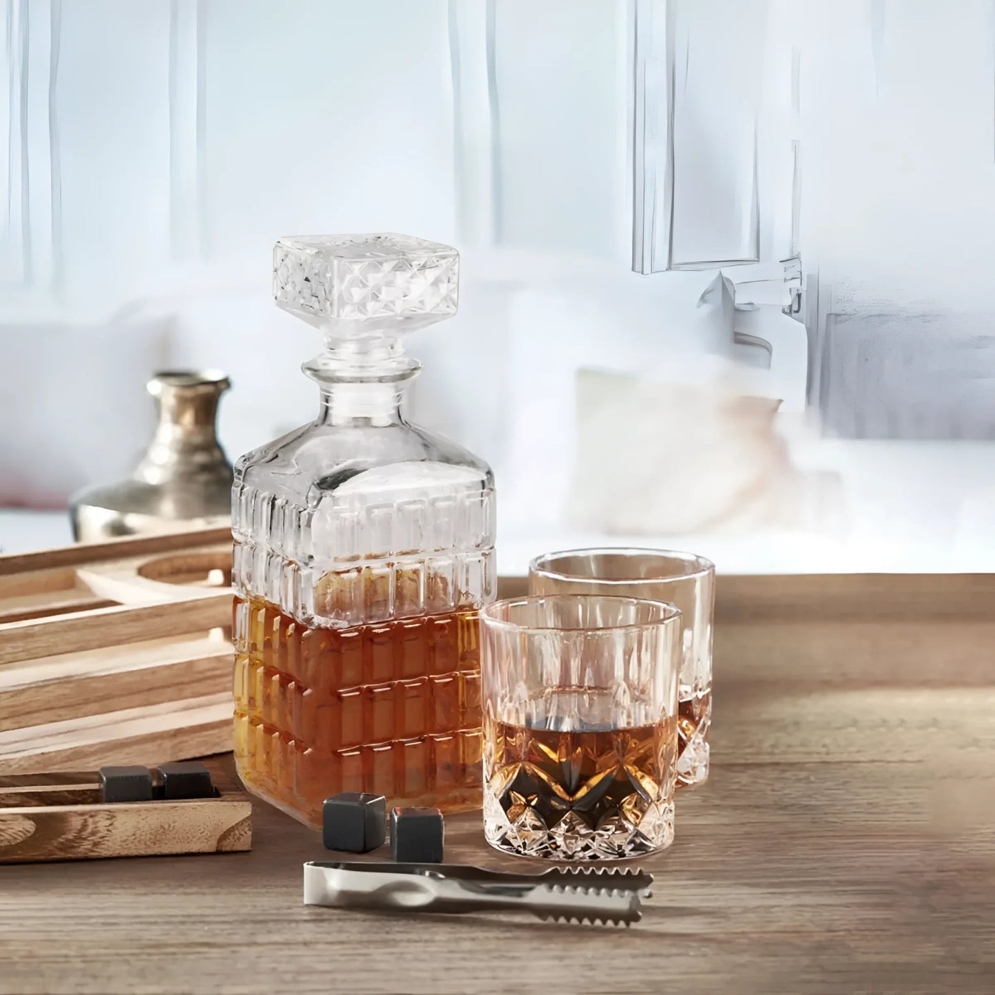 1L glass Bottle Spirits whisky brandy rum 9x9x24cm