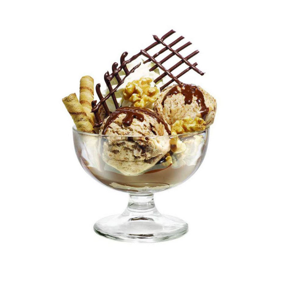 Chocolate-drizzled ice cream sundae in Primavera Clear 280ml glass with waffle sticks and popcorn